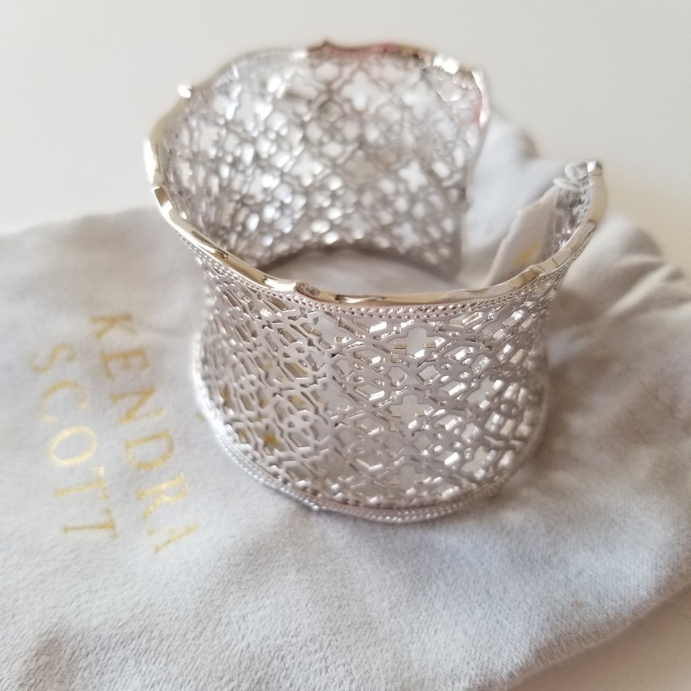 Kendra Scott Candice Statement Cuff Bracelet In Vintage Silver NWT - Picture 2 of 6